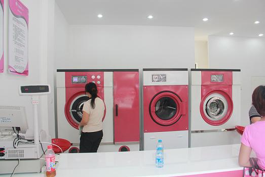 UCC干洗加盟店，投資者試營業中