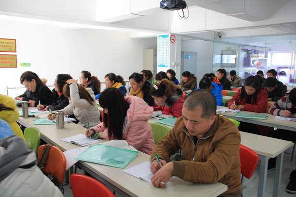 加盟UCC干洗店：草根階層的命運(yùn)轉(zhuǎn)變